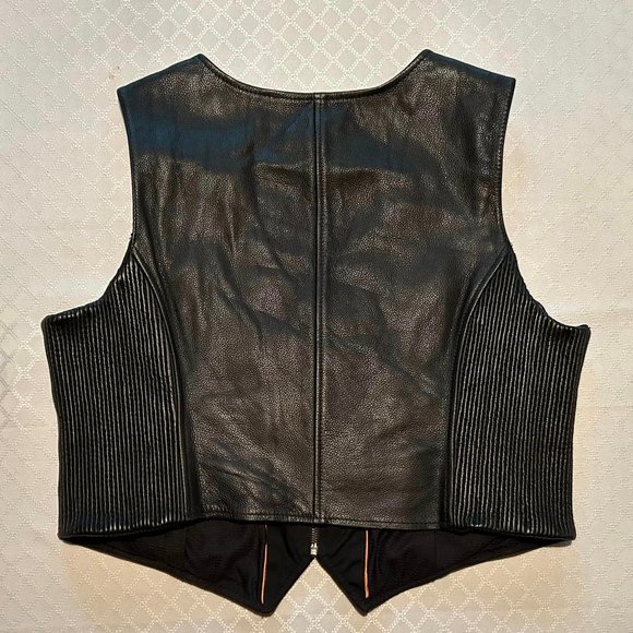 SIZE XXL FIRST CLASSICS LEATHER VEST - LIKE NEW - Picture 2 of 9